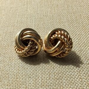 Vintage Chunky  Goldtoned Rope Knot Pierced Fashion Earrings
